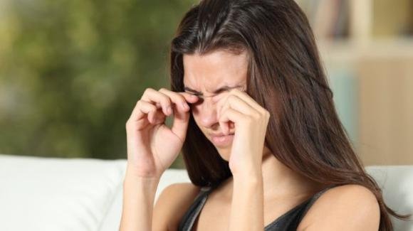 Covid, l’irritazione agli occhi è uno dei sintomi più comuni