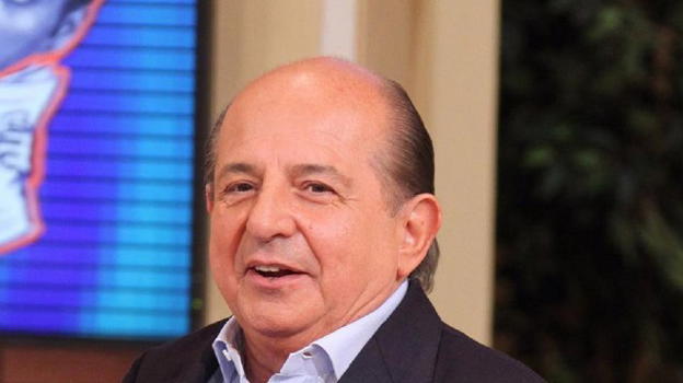 Giancarlo Magalli, un collega potrebbe soffiargli la conduzione de “I Fatti Vostri”