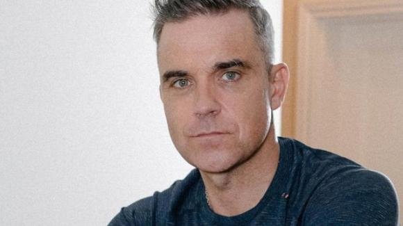 Robbie Williams confessa: "Ho rischiato di morire per la dieta a base di pesce"