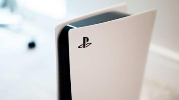 Truffa PlayStation 5, il titolare dell’azienda: "Sono ludopatico, ho giocato tutti i soldi"