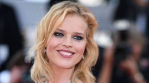 Eva Herzigova positiva al Covid: lo annuncia visivamente provata su Instragram