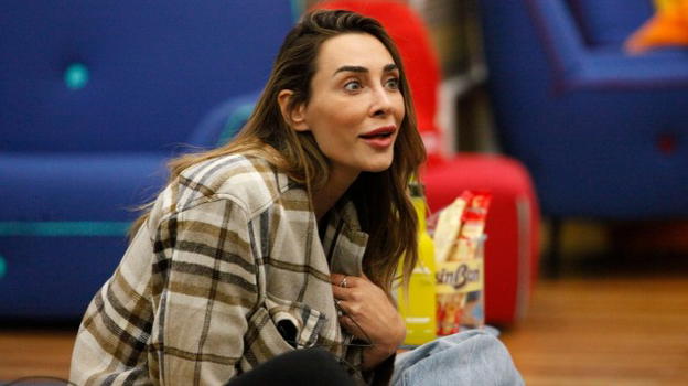 GF Vip, è bufera su Sonia Lorenzini per quella presunta bestemmia: rischio squalifica