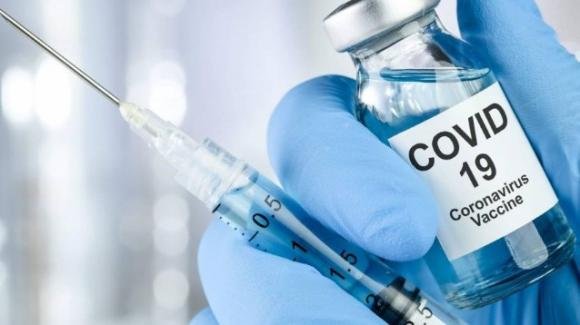 Covid-19, l’Europa ha il vaccino: "Vaccine Day il 27 dicembre", Ema approva la cura