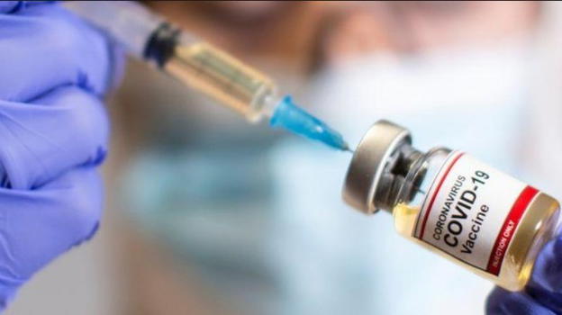 Covid-19, in Alabama un paziente ha avuto una grave reazione allergica al vaccino: scattano i controlli
