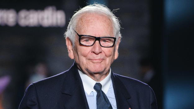 Lutto nel mondo della moda: è morto il celebre stilista francese Pierre Cardin
