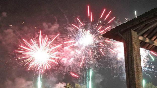 Bambino insulta Giuseppe Conte e spara con una pistola la notte di Capodanno: shock a Taranto