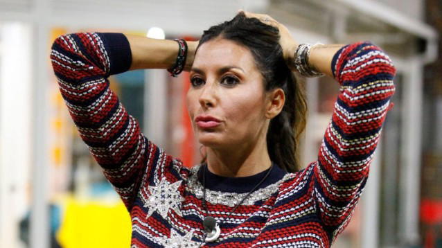 Incidente a Dubai per Elisabetta Gregoraci: lo schianto contro un albero