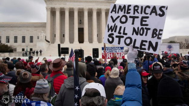 USA, assalto al Campidoglio dei sostenitori di Trump: 4 vittime, arrestate 50 persone