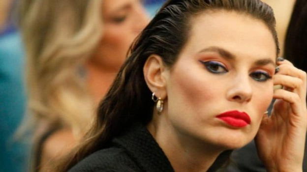 GF Vip, lo sfogo in lacrime di Dayane: "Accanimento gratuito, sono stanca di soffrire"