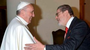 Lutto nel Vaticano: è morto per complicazioni legate al Covid Fabrizio Soccorsi, medico personale del Papa