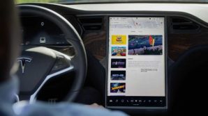 Tesla nei guai: richiamo di 158.000 auto da parte della NHTSA
