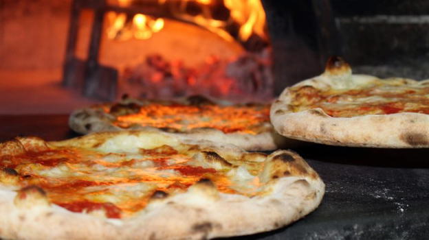 Si celebra la giornata internazionale della pizza