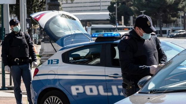Scrivono sull’autocertificazione "lavoriamo per Skai": denunciate 4 persone dirette a Milano