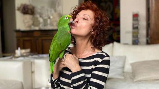 GF Vip, Alda D’Eusanio pronta a entrare nella Casa: "Ma vuole portarsi il suo pappagallo"