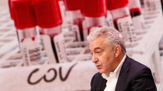 Pfizer ritarda la consegna delle dosi di vaccini: Italia pronta a portare in tribunale la multinazionale