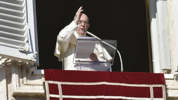 Papa Francesco: ogni attimo della vita è prezioso