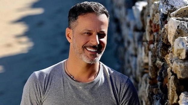 "L’isola dei famosi", Kikò Nalli farà parte del cast? Parla l’hair stylist