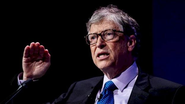 Covid-19, la sinistra profezia di Bill Gates: "Prepariamoci alle pandemie come alle guerre"