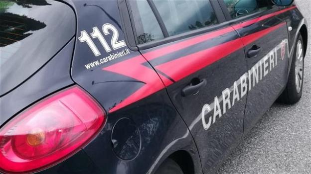 Brindisi, 30enne tenta il suicidio lanciandosi da un viadotto: salvato dai carabinieri