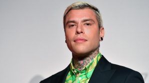 Sanremo 2021, scoppia il caso Fedez: il rapper rischia la squalifica
