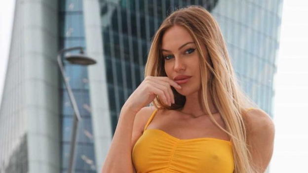 Taylor Mega fa una confessione intima: "Ho pagato un uomo"