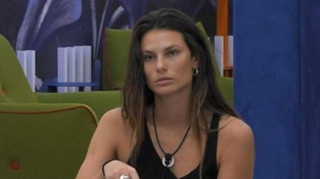 GF Vip, Dayane Mello parla con sua figlia Sofia della morte del fratello