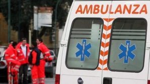 Ragazza avrebbe tentato di togliersi la vita a scuola: forse voleva gettarsi dalla finestra