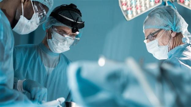 Torino, miracolo alle Molinette: donna partorisce durante intervento di rimozione di un tumore al cervello