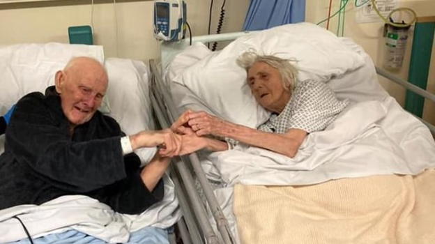 La straziante storia di Derek e Margaret Firth, i coniugi inglesi stroncati dal Covid-19