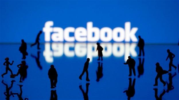 Facebook: assalto a Clubhouse, Feed con meno politica, privacy e cause legali