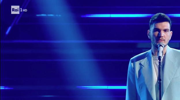 Sanremo 2021, Gaudiano è il vincitore delle Nuove Proposte: il vittorioso brano "Polvere da sparo" è una dedica al padre