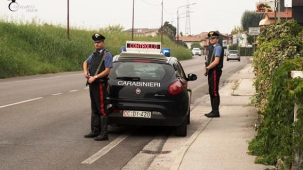 Covid-19, in provincia di Foggia oltre 700 positivi: il sindaco blinda la città