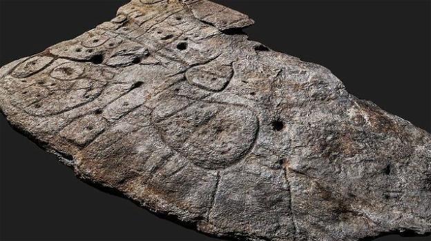 Trovata lastra bronzea risalente a 4000 anni fa: è la più antica mappa d’Europa in 3D