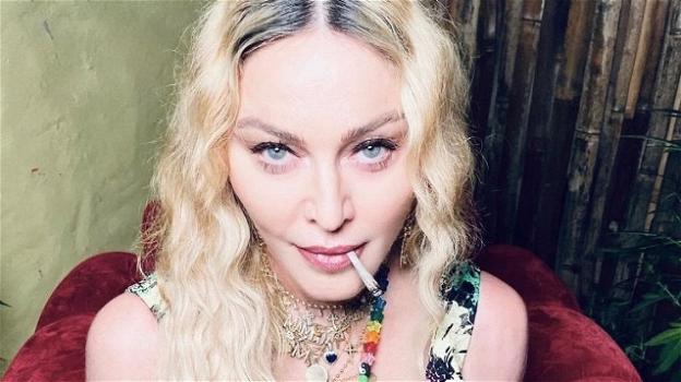 Madonna posa con la figlia Lourdes: un dettaglio ha fatto scatenare i social