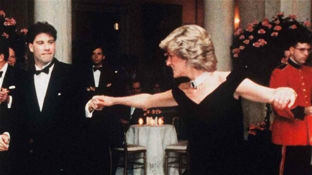 John Travolta ricorda il ballo con la Principessa Diana: "Come in una favola"