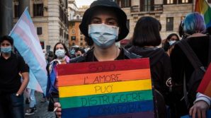 Ddl Zan, passa la calendarizzazione. Relatore il leghista Ostellari che ha detto: