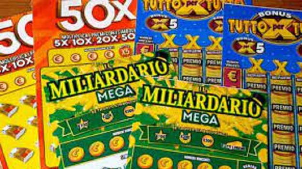 Gratta e Vinci, 40enne vince 3 milioni di euro in un mese: scatta l’inchiesta
