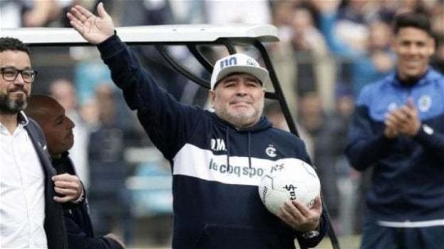 Diego Maradona, la perizia choc della Procura: "Poteva salvarsi con un ricovero"