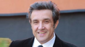 “Don Matteo 13”, nel cast è quasi certo il ritorno di Flavio Insinna