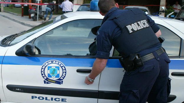 Grecia: ladri torturano ed uccidono una donna davanti alla figlia di 11 mesi