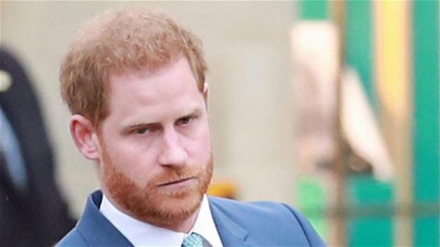 Il principe Harry si scaglia contro la royal family: "Vivevo come in uno zoo"