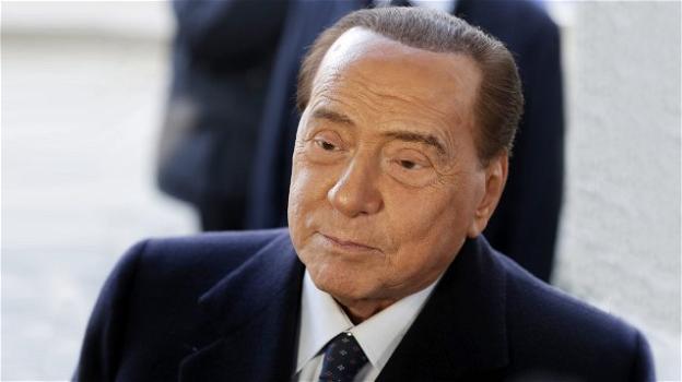 Silvio Berlusconi, è giallo sulle sue condizioni di salute: il ricovero e l’infezione post Covid