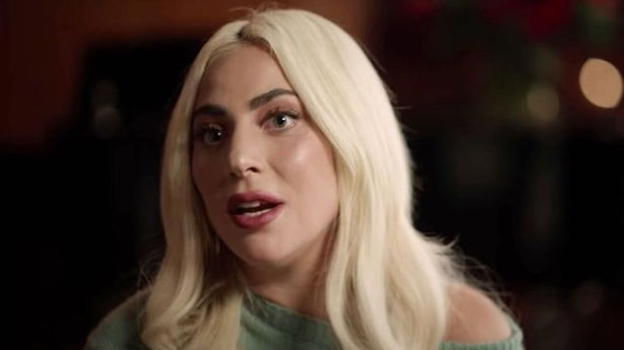 Lady Gaga choc: "Stuprata, messa incinta e abbandonata in strada"