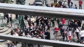 Napoli, violenta rissa durante un funerale