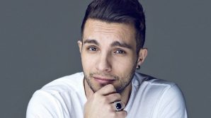 Marco Carta, il desiderio di un figlio insieme al suo compagno