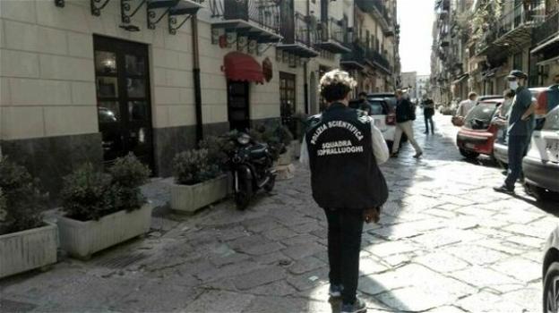 Palermo, ucciso con tre colpi d’arma da fuoco in centro: è caccia ai responsabili