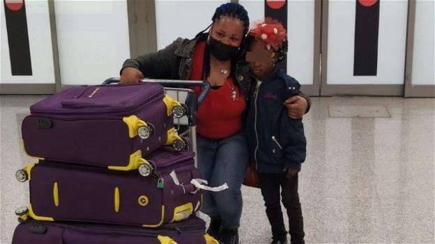 Madre e figlia riunite dopo 5 anni: la donna era venuta in Italia per trovare lavoro