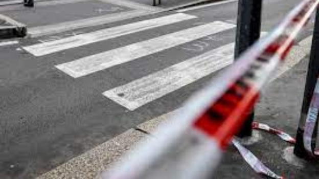 Cagliari, madre e figlia investite mentre attraversano la strada: ubriaca 19enne al volante