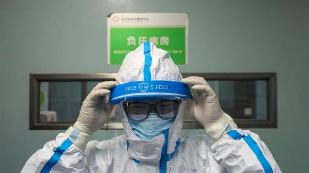 Vaccino anti Covid: sparito nel nulla lo scienziato cinese che "aveva depositato un brevetto"