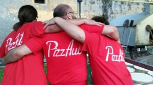 Indignazione e solidarietà per i ragazzi di PizzaAut
